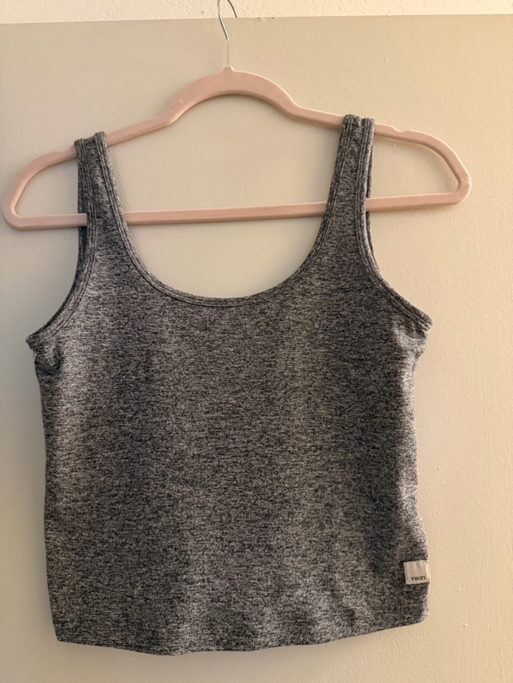 Vuori Gray Scoop Neck Tank Top